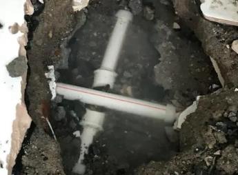 安宁阳台漏水维修公司为您分享楼上楼下漏水怎么处理